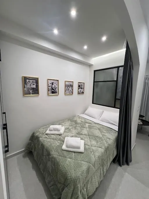 Apartment The Luxe Room Thessaloniki Greece